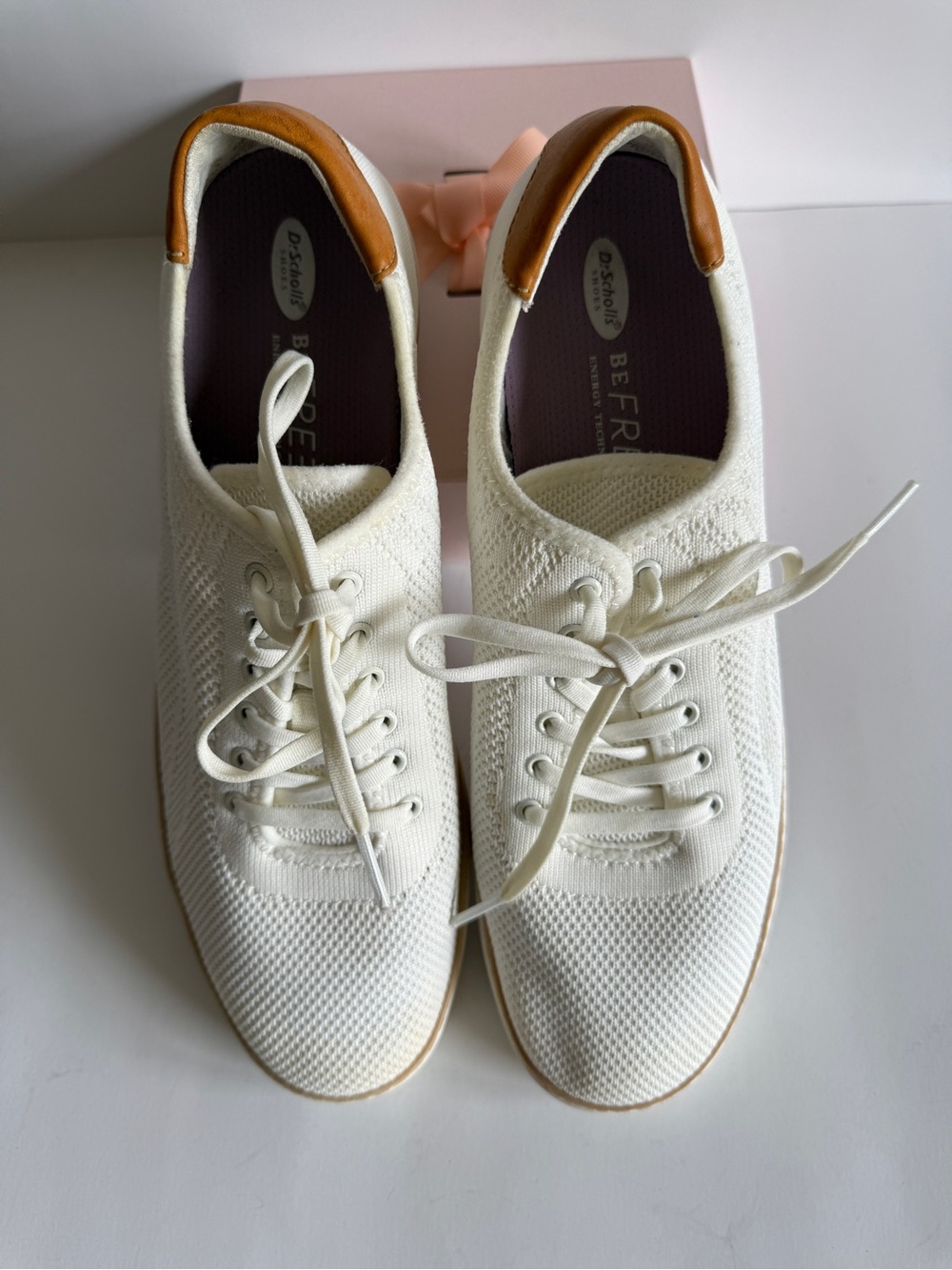Dr. Scholl's White Knit Lace-Up Sailing Sneakers with Tan Accents Ladies Size 11